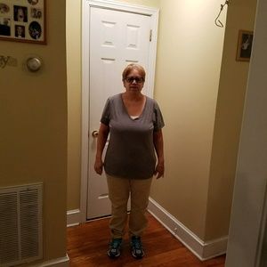 Meet your Posher, Myra